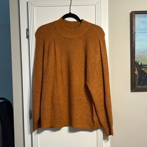 Gap sweater